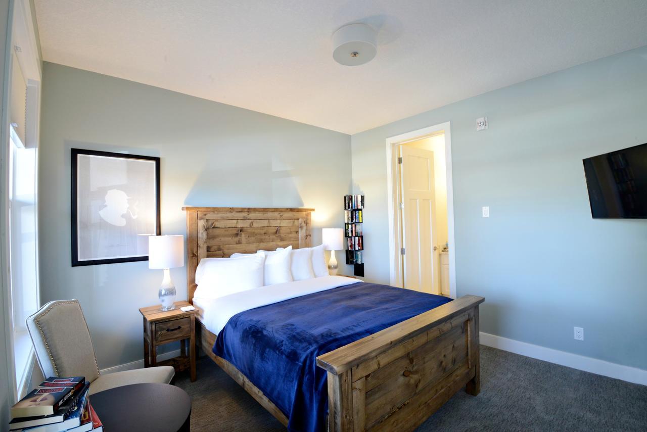 YYC Novel Bed And Breakfast מראה חיצוני תמונה
