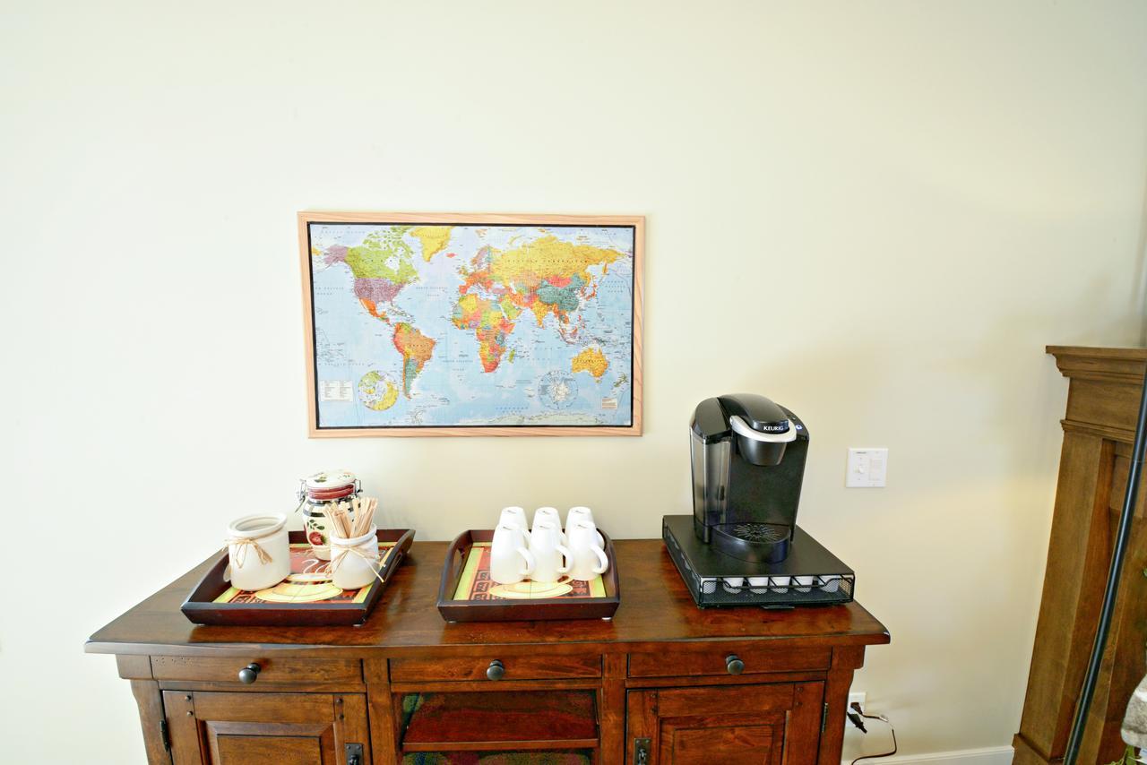 YYC Novel Bed And Breakfast מראה חיצוני תמונה