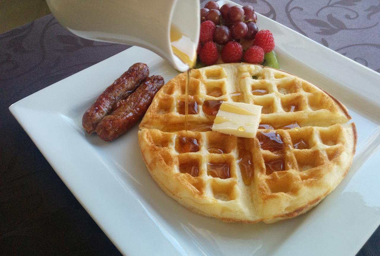 YYC Novel Bed And Breakfast מראה חיצוני תמונה
